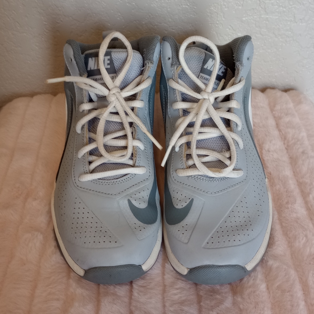 Nike Size 5Y Gray Shoes